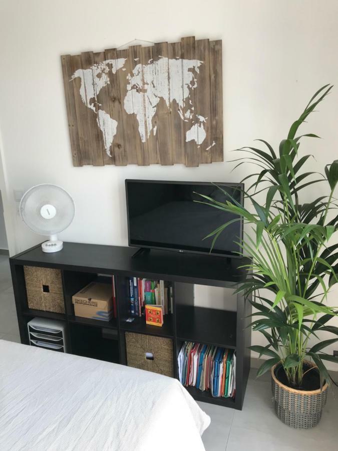 Apartmán 35M2 Neuf, Plein Sud, Dernier Etage Avec Terrasse Noisy-le-Grand Exteriér fotografie